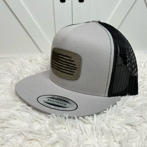 SnapBack hat American flag